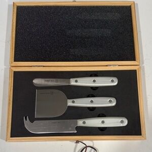 Schmidt Brothers Cutlery Project X Pearled Cheese Knife set